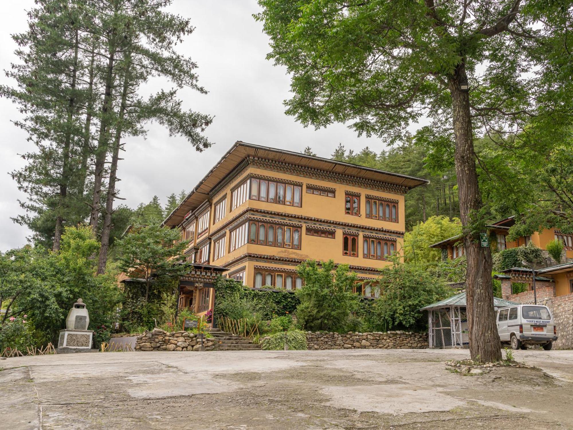 Tiger'S Nest Resort - Best Resort In Паро Экстерьер фото