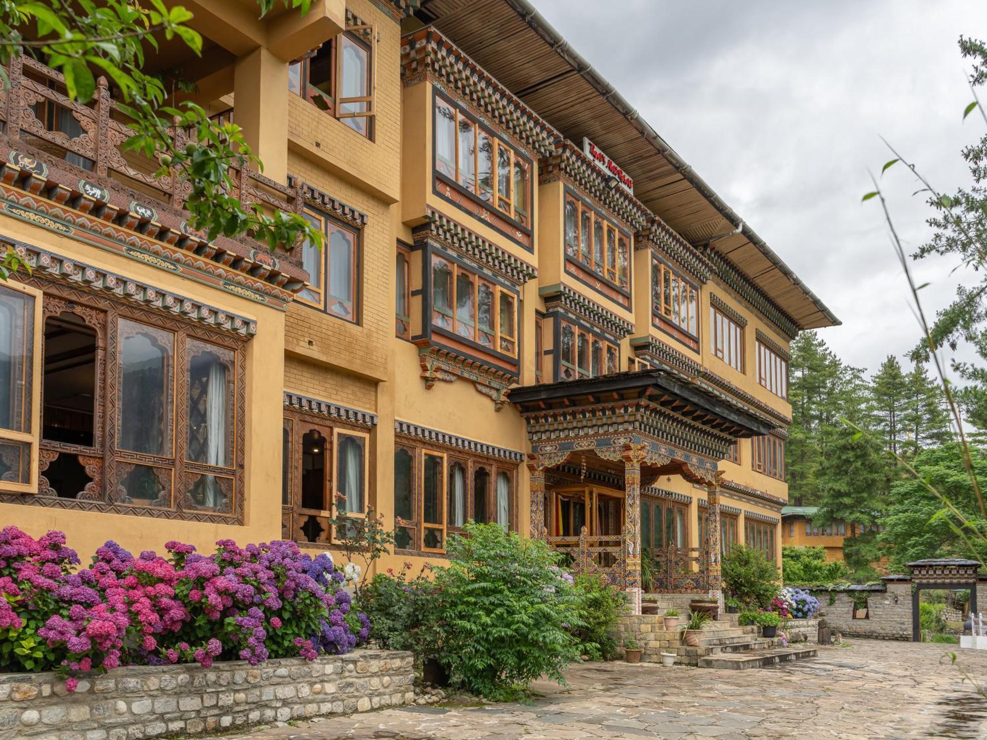Tiger'S Nest Resort - Best Resort In Паро Экстерьер фото